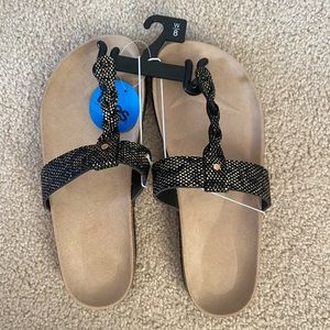 Totes Sandals
